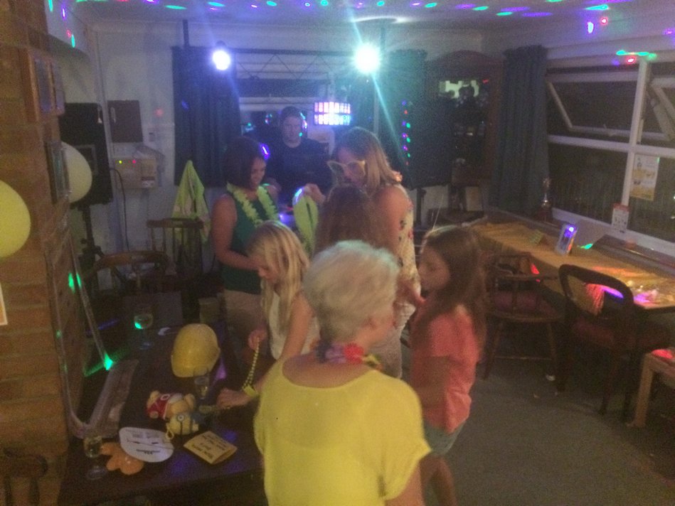 yellow_party_essex_air_ambulance_feering_2016-09-24 21-54-27